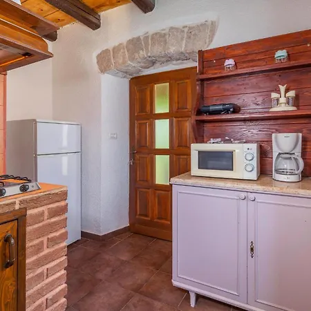 Vikendica Holiday Home Marciljani Cr Labin (Istria)