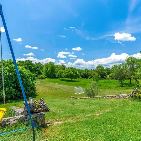 Holiday Home Marciljani Cr Labin (Istria)
