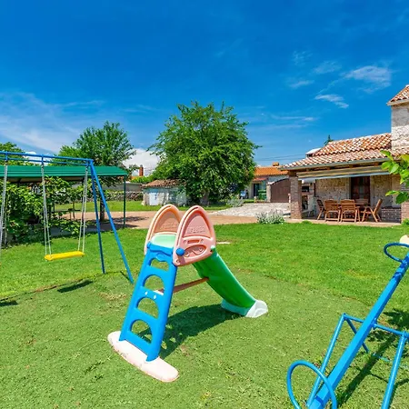 Holiday Home Marciljani Cr