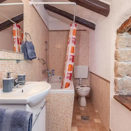 Holiday Home Marciljani Cr Vikendica Labin (Istria)